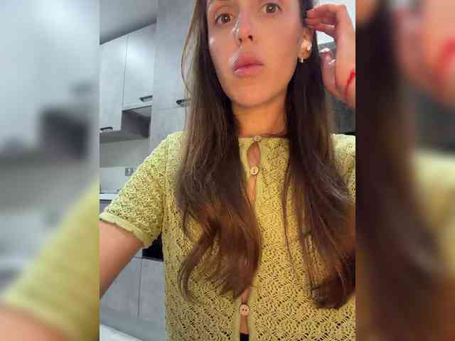 Zarina888 webcam