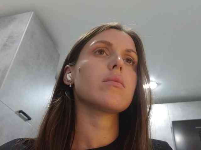 Zarina888 webcam
