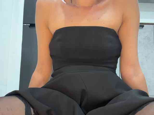 Model: Zarina888