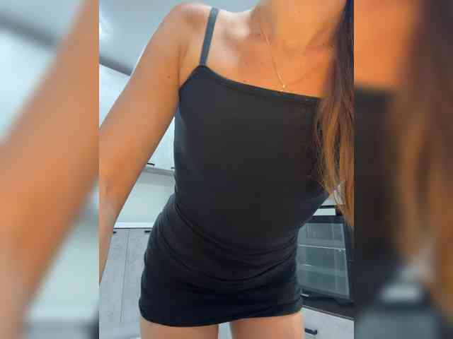 Zarina888 webcam