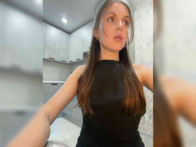 Model: Zarina888