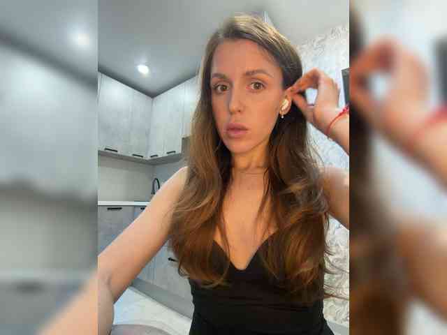 Zarina888 webcam