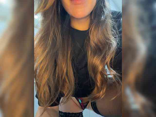 Zarina888 webcam