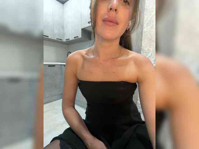 Model: Zarina888