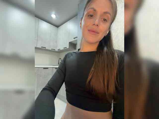 Model: Zarina888