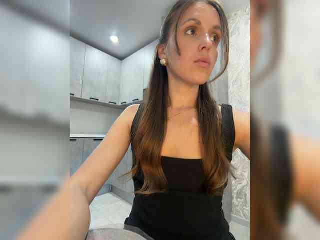 Zarina888 webcam