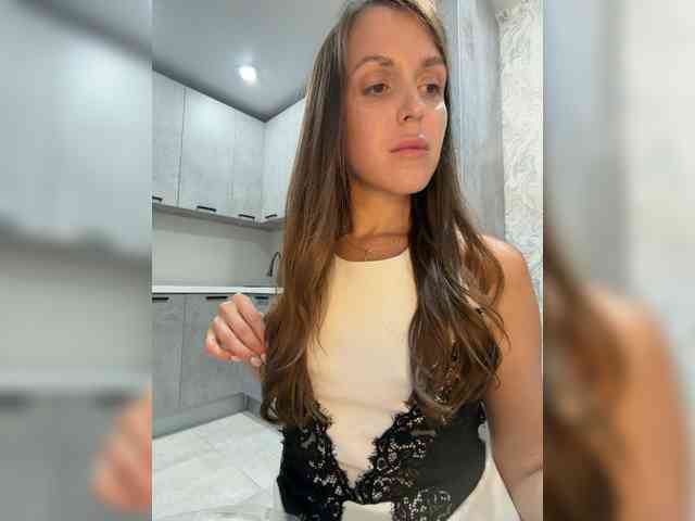 Zarina888 webcam