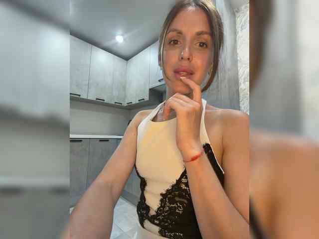 Zarina888 webcam