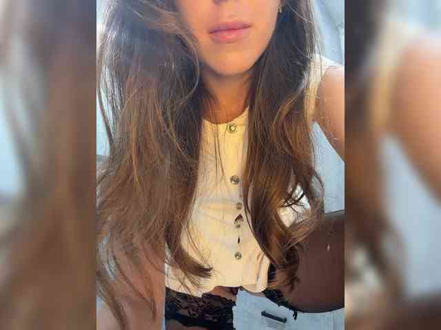 Zarina888 webcam