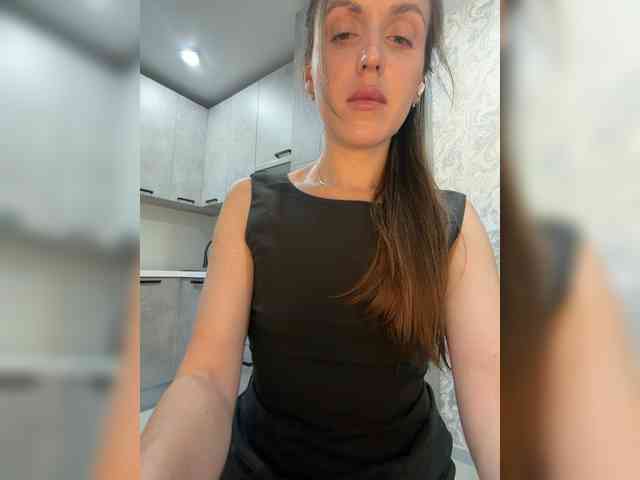 Model: Zarina888