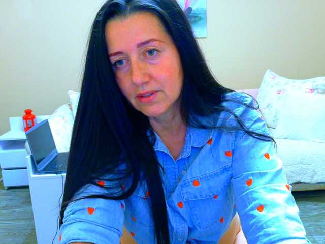 Salome8888 live cam on BongaCams