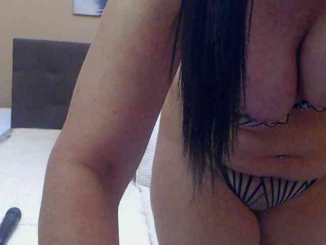 Maya_Banks webcam