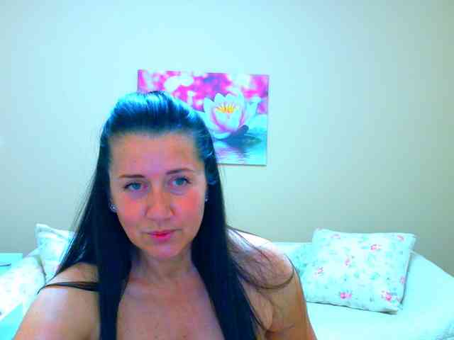 Maya_Banks webcam