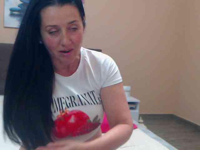 Maya_Banks webcam