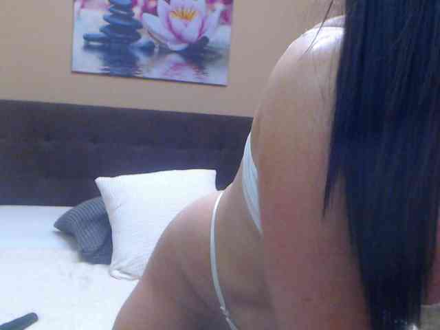 Maya_Banks webcam