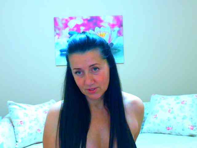 Maya_Banks webcam
