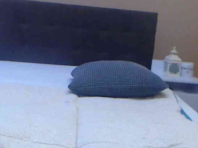 Maya_Banks webcam