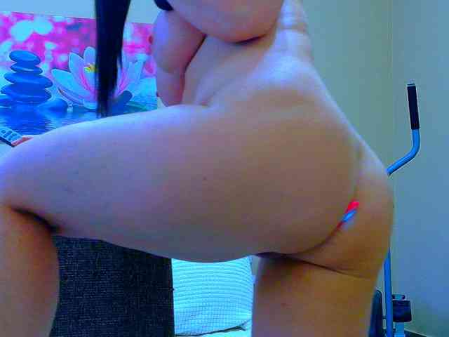 Modelo: Maya_Banks