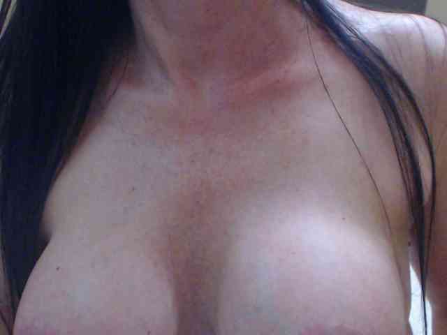 Maya_Banks webcam