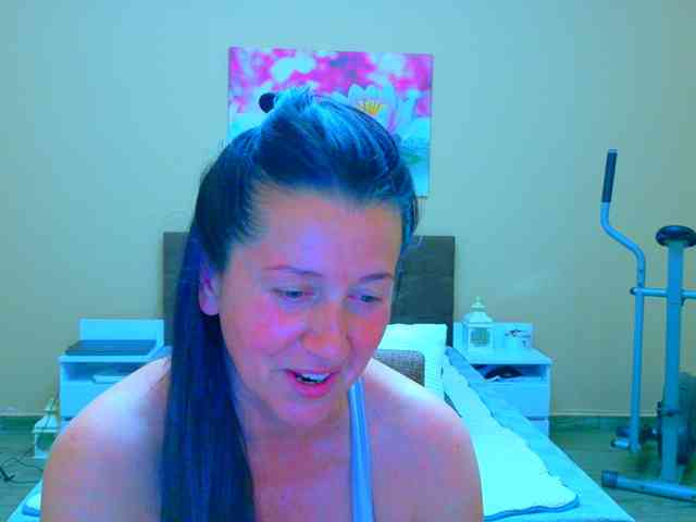 Maya_Banks webcam
