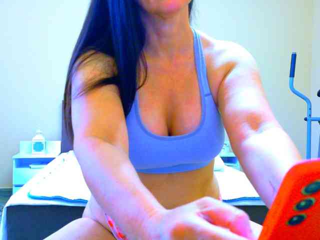 Maya_Banks webcam