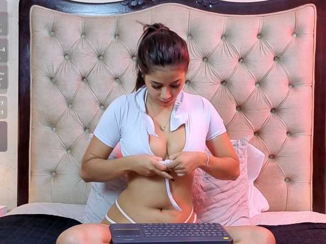 VioletMontes's BongaCams show and profile