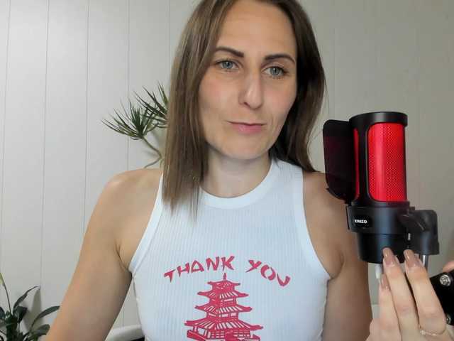 Kiza9 live cam on BongaCams