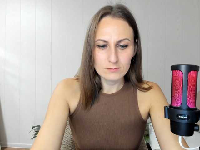 Kiza9 live cam on BongaCams