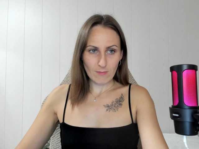 Kiza9 live cam on BongaCams