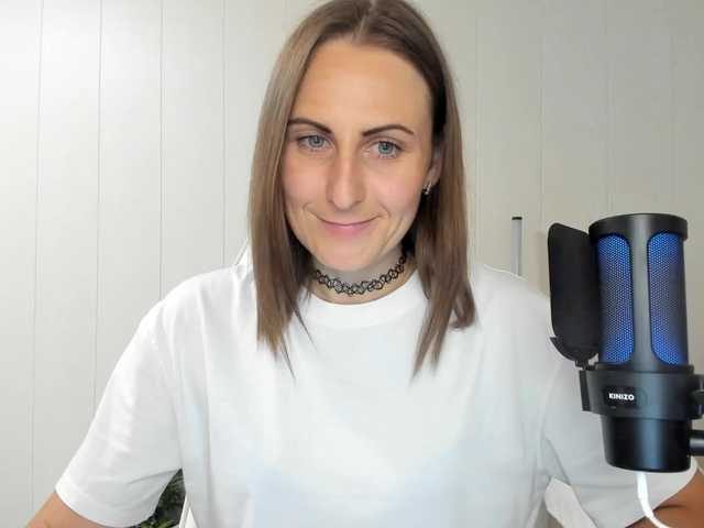 Kiza9 live cam on BongaCams