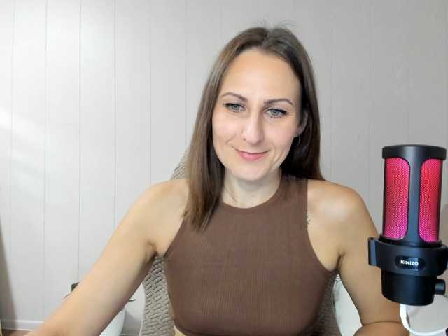 Kiza9 live cam on BongaCams