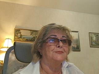 KarinkaSweet Porn Show