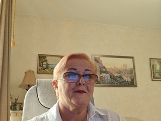 KarinkaSweet Porn Show