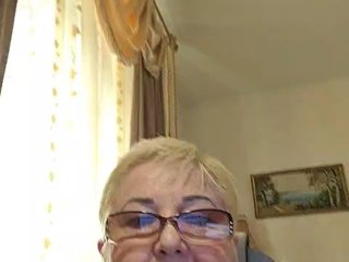 KarinkaSweet Porn Show