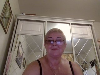 KarinkaSweet Porn Show