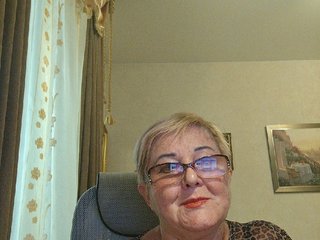 KarinkaSweet Porn Show