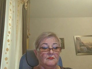 KarinkaSweet Porn Show