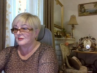 KarinkaSweet Porn Show