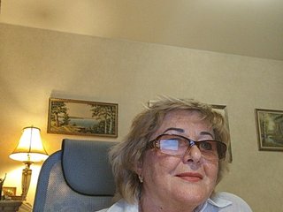 KarinkaSweet Porn Show