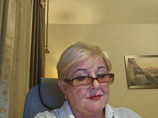 KarinkaSweet Porn Show