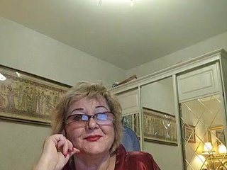 KarinkaSweet Porn Show