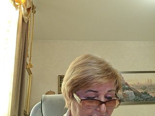 KarinkaSweet Porn Show