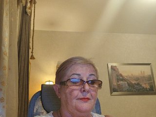 KarinkaSweet Porn Show