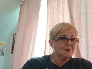 KarinkaSweet Porn Show