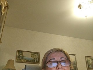 KarinkaSweet Porn Show