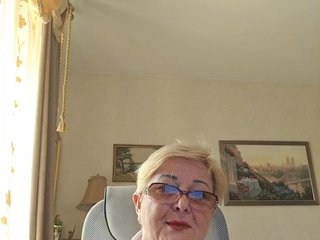 KarinkaSweet Porn Show