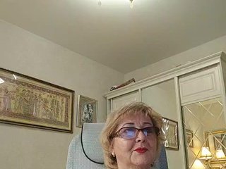 KarinkaSweet Porn Show