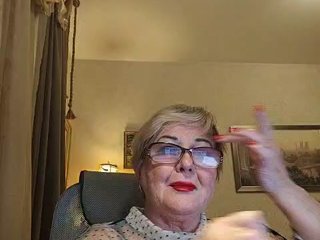 KarinkaSweet Porn Show