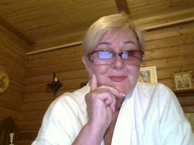 KarinkaSweet live webcam show