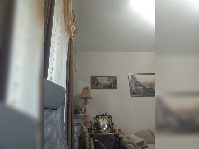 KarinkaSweet live cam on BongaCams